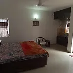 Ac Beautiful Luxury Stay In Omaxe Vrindavan Jai Bankebihariji By Shishamare